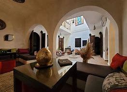 Dar Khmissa Riad & Spa